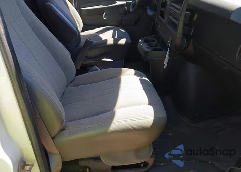 2014 Chevrolet Express 2500 Work Van из США, поврежденный, VIN 1GCWGFCA3E1130871